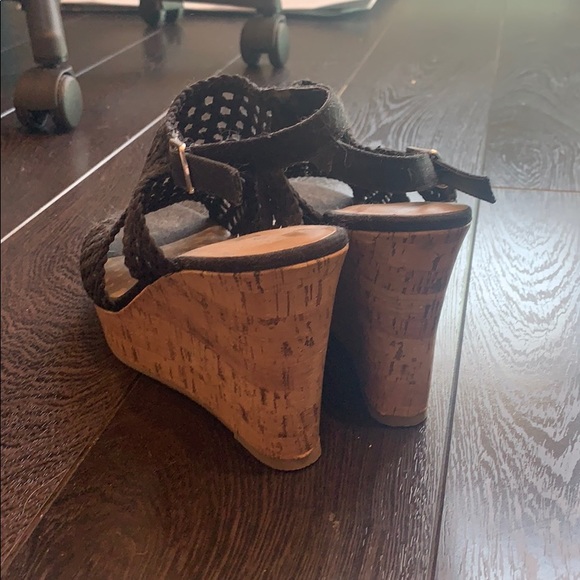 Wedges - Picture 4 of 4